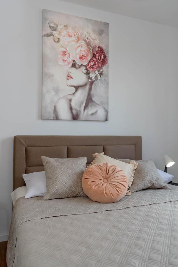 Empress Apartment سبليت المظهر الخارجي الصورة