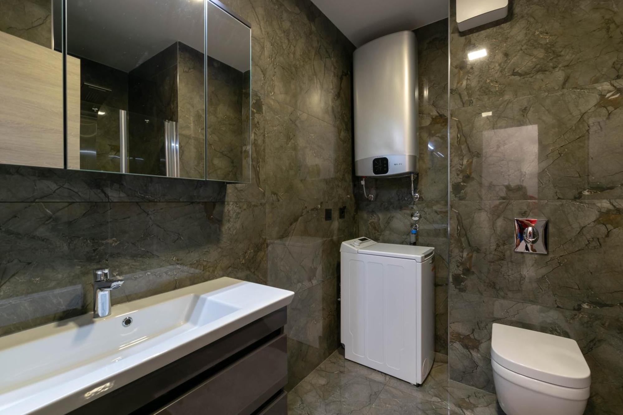 Empress Apartment سبليت المظهر الخارجي الصورة