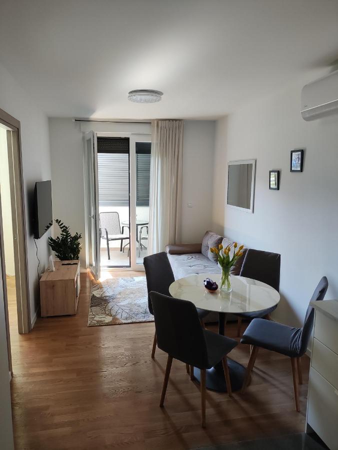 Empress Apartment سبليت المظهر الخارجي الصورة